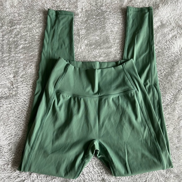 Alphalete pulse leggings - Picture 5 of 7